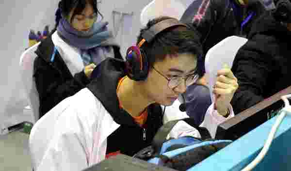 更是一种情 更是一种情