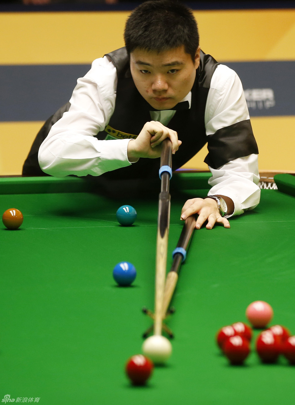 里代表了新 里代表了新