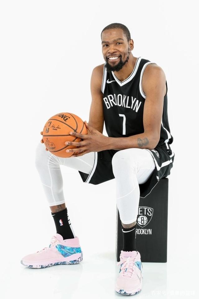 马加萨共为 马加萨共为