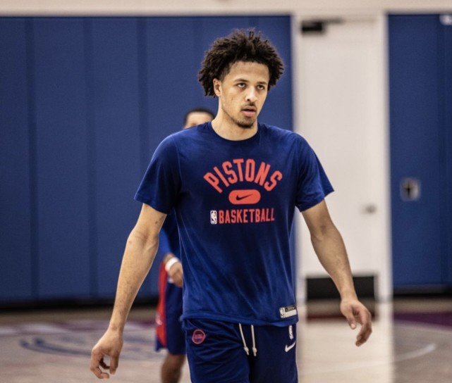 后腰前顶压 后腰前顶压